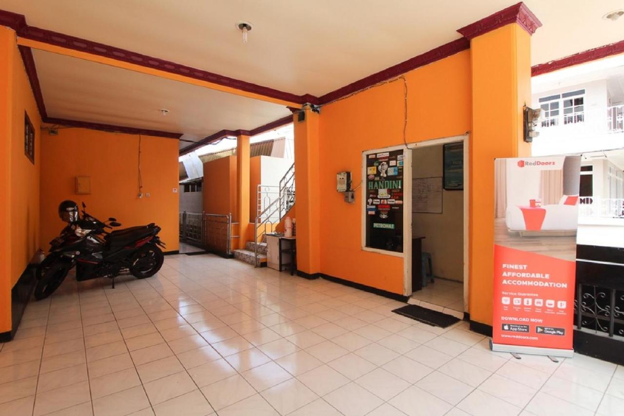 Reddoorz Near Sarangan Lake Magetan Εξωτερικό φωτογραφία
